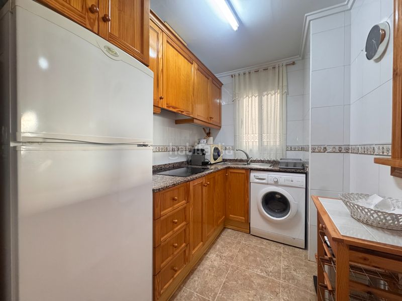 Foto 46ea72a3-09a9-4a8c-913e-bf180a11a5e8. Apartament amb aparcament a Avenida Habaneras - Curva de Palangre Torrevieja