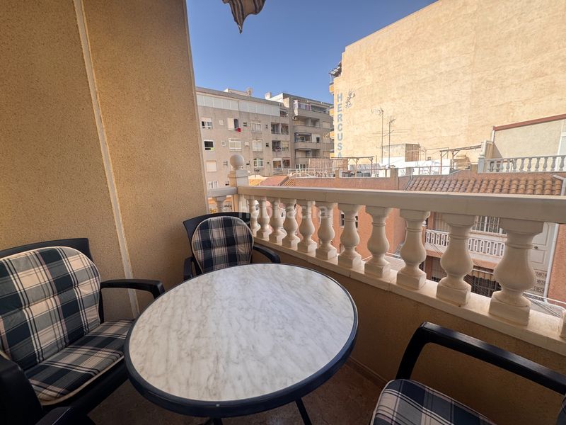 Foto 70b7c0d1-bc40-4116-8618-f19ebaf886d6. Apartament amb aparcament a Avenida Habaneras - Curva de Palangre Torrevieja