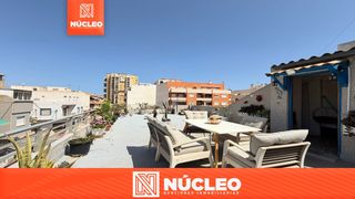 Casa  Calle helsinki. ¡oportunidad única en playa de los locos - 156m² + 72m² de solar