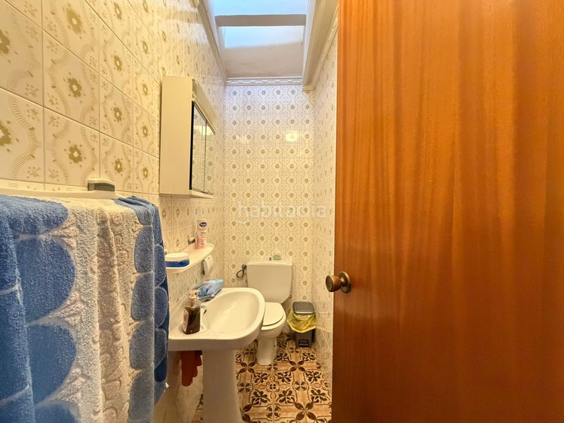 Foto 25975bf8-3001-4152-9359-e54a464ca4c9. Casa amb xemeneia aparcament a Zona Playa de los Locos Torrevieja