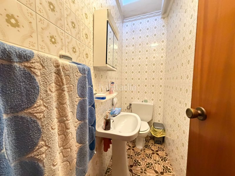 Foto 4d6b6a2b-1663-4309-b1c8-8ff14e8eb2d0. Casa amb xemeneia aparcament a Zona Playa de los Locos Torrevieja