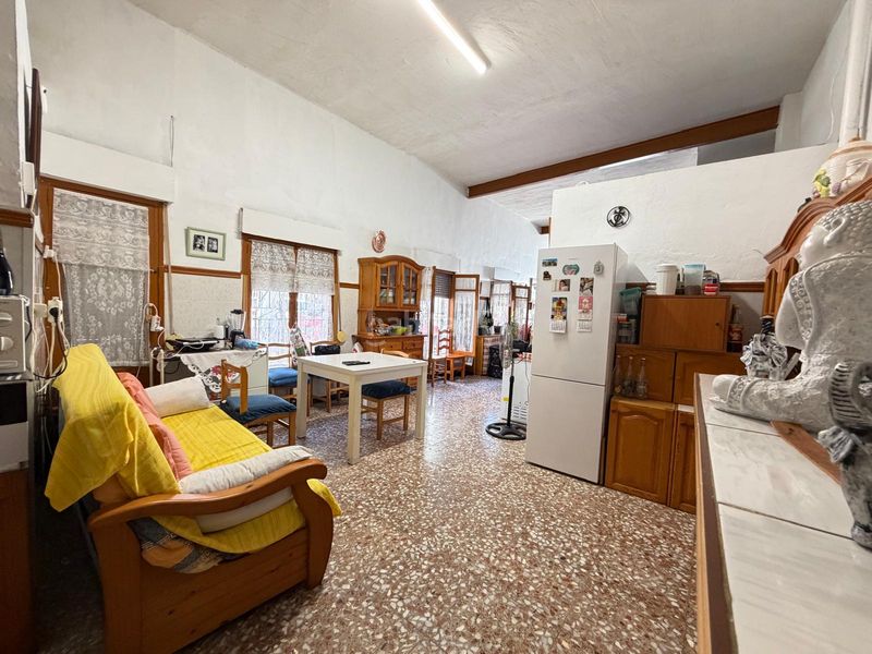 Foto 6dd88cb1-9098-4531-bdfb-43bb590debb7. Casa amb xemeneia aparcament a Zona Playa de los Locos Torrevieja