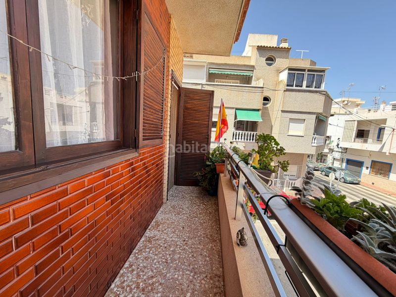 Foto cea52c9b-6984-4ebc-8706-4d844a5fbca2. Casa amb xemeneia aparcament a Zona Playa de los Locos Torrevieja