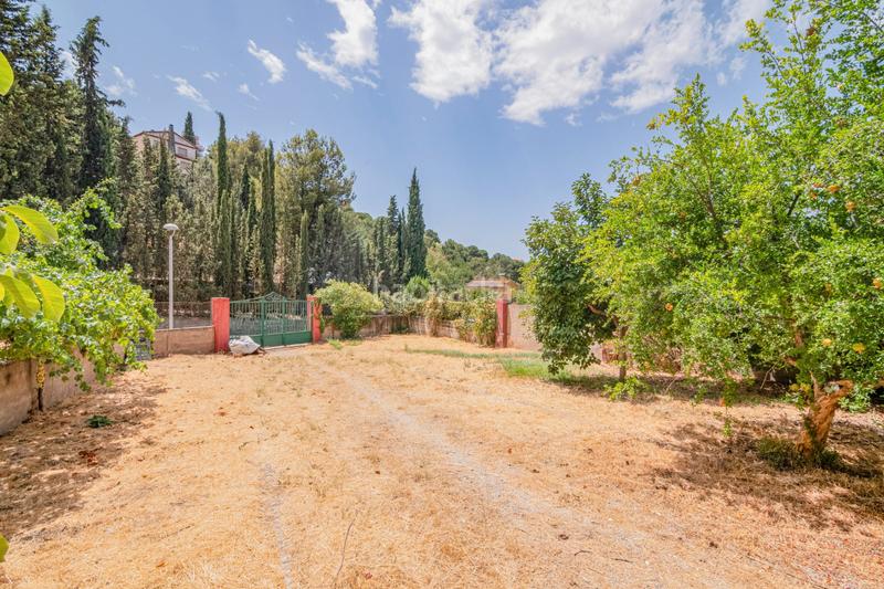 Foto 883c77bf-3c5f-40c1-a628-e574224bfbaf. House in Cumbres Verdes Zubia (La)