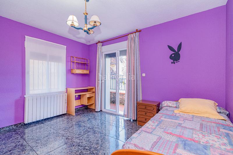 Foto 5bfbd192-457a-43d0-aae8-83d60fc66316. Casa amb xemeneia a Barrio de la Vega Monachil