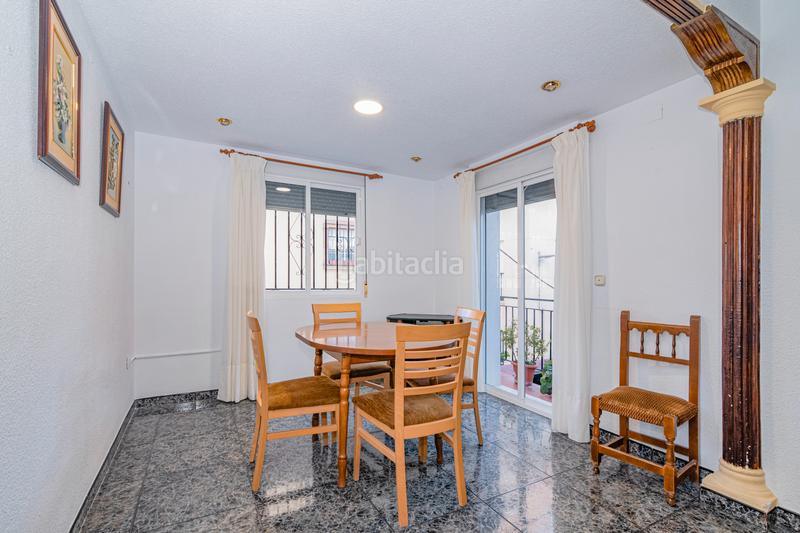 Foto 8847f8ff-0b84-4a77-a2a5-b96807767d78. Casa amb xemeneia a Barrio de la Vega Monachil