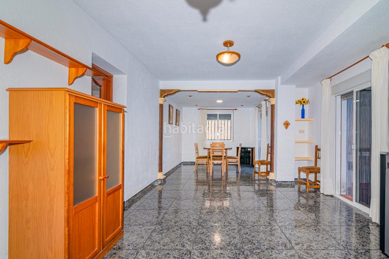 Foto b168bc4f-50fb-4fc2-8a20-e873d6df9067. Casa amb xemeneia a Barrio de la Vega Monachil