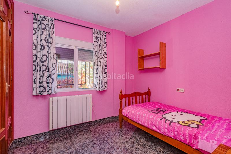 Foto d7c34728-6c72-4dbc-9d1e-905e94c67703. Casa amb xemeneia a Barrio de la Vega Monachil