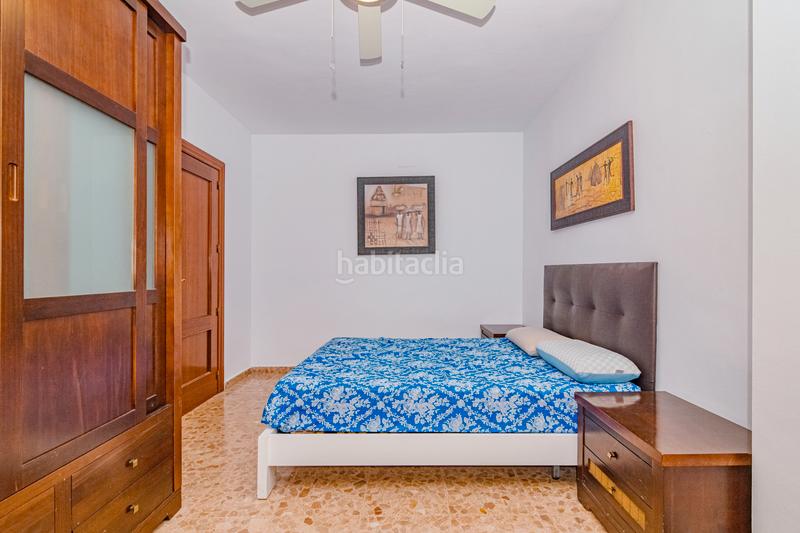 Foto 42f8fe64-7f82-4994-8418-cdc74908f476. Reihenhaus mit parking in Cúllar Vega