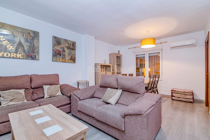 Foto 8d35a064-15c3-4c47-9028-dd441c1b2139. Reihenhaus mit parking in Cúllar Vega