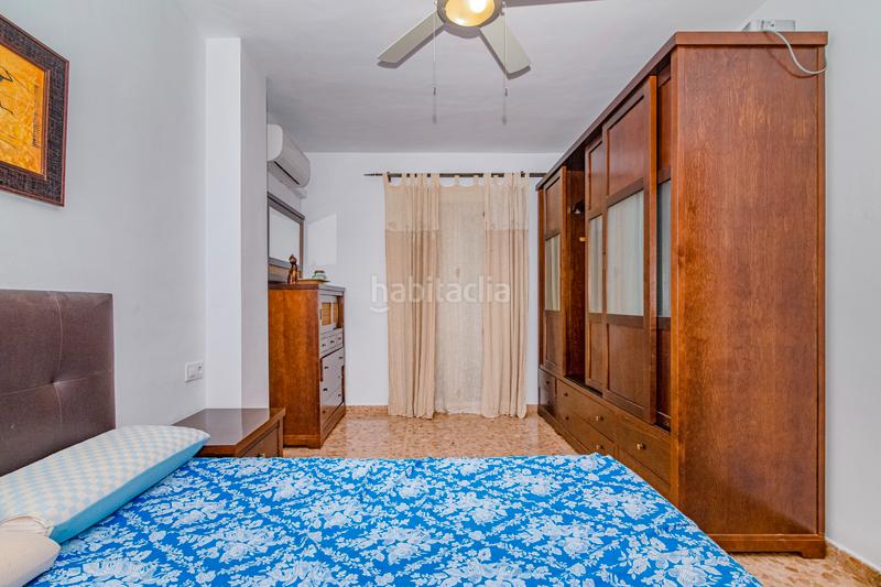 Foto 8ea5bfce-3249-4cfb-8bb3-ef675663343f. Reihenhaus mit parking in Cúllar Vega