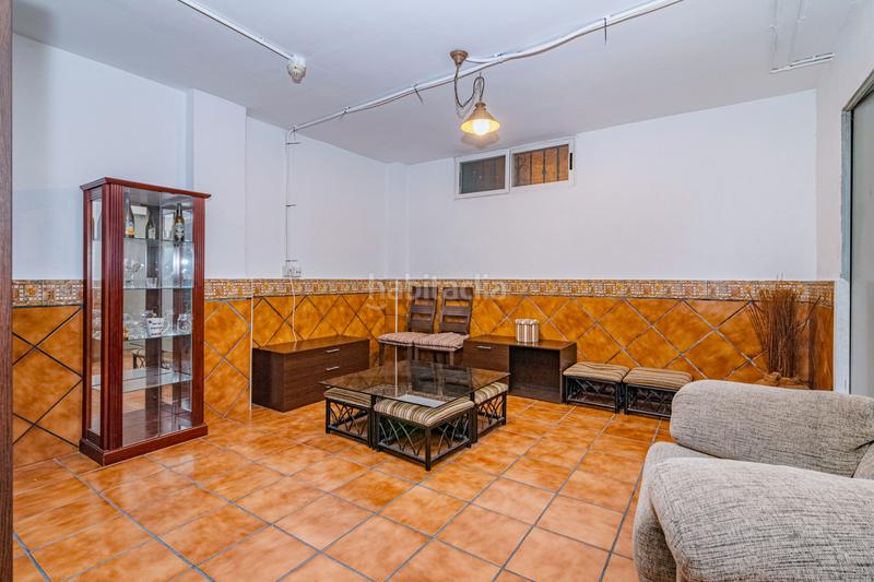 Foto c32caa25-bc81-40f5-baba-21cedcd6b51f. Reihenhaus mit parking in Cúllar Vega