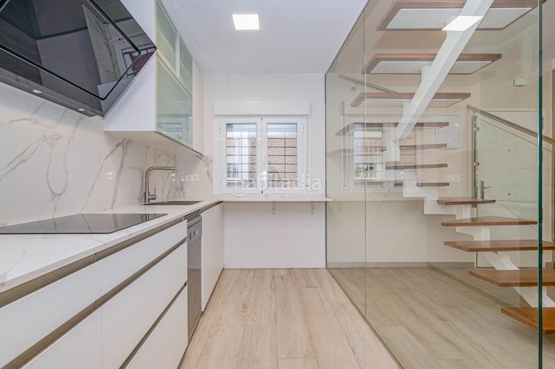 Foto b5ee480d-7e0b-4c6b-9377-15facb3d3fbd. Reihenhaus in La Zubia Ciudad Zubia (La)