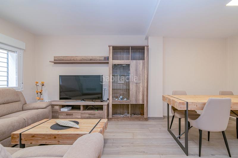 Foto bcea8eef-96bd-426b-a077-44439fcd5dab. Reihenhaus in La Zubia Ciudad Zubia (La)