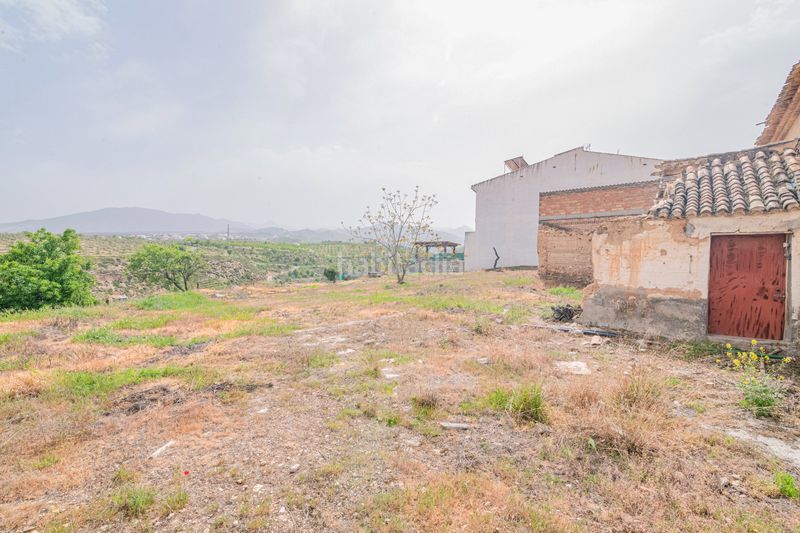 Foto bac69d2b-18a8-4a7c-b211-f48d949fecb5. Terreny residencial a Gójar
