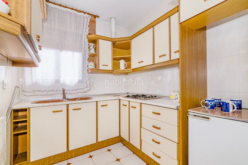 Foto 54e82ff7-cc3b-4383-bcb0-428f468f50e1. Casa amb aparcament a Alfacar