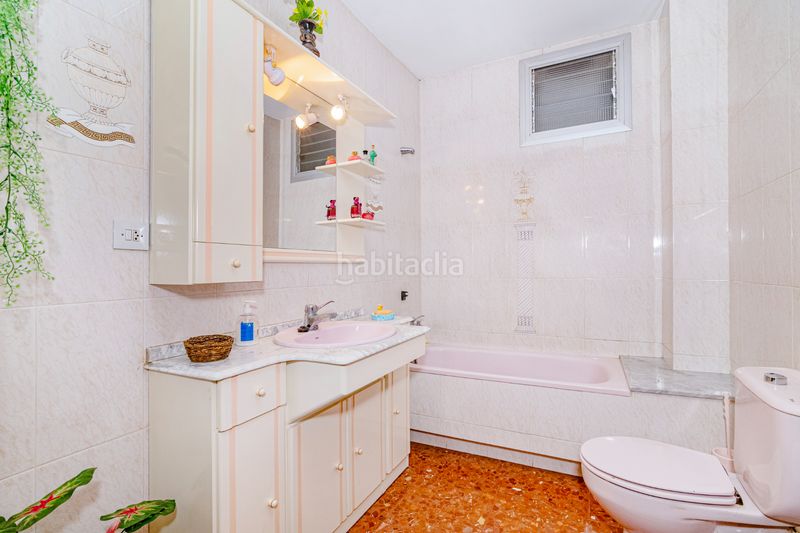 Foto 6d7d448d-2cb8-4f5b-b517-b2a73b1b048f. Casa amb aparcament a Alfacar