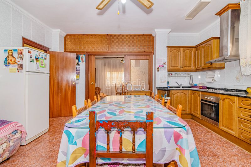 Foto 71d66c5b-8569-4eb3-9a4b-f37b9b7f4502. Casa amb aparcament a Alfacar