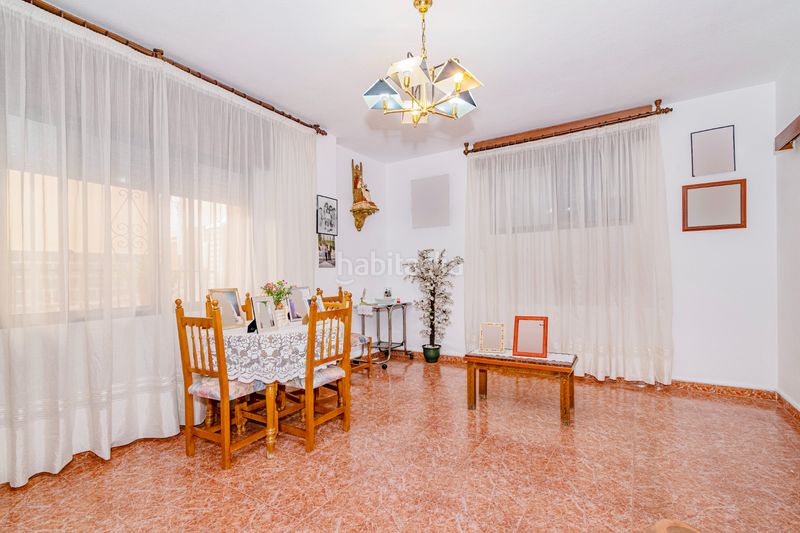 Foto 9789d13e-8191-482b-9a03-57d059e1704d. Casa amb aparcament a Alfacar