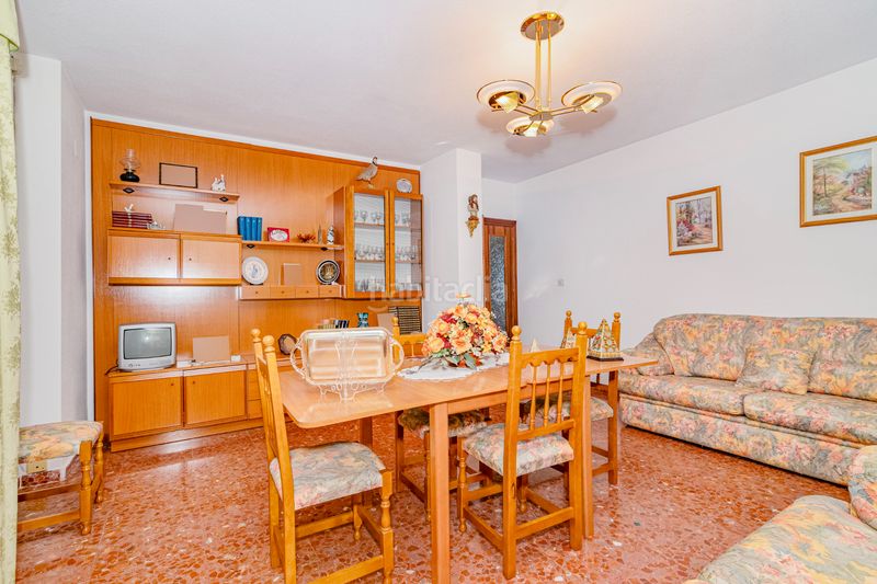 Foto ca38a029-e401-4728-935f-cebd11bf7298. Casa amb aparcament a Alfacar