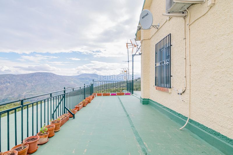 Foto 06bc479b-5964-4345-a4a9-e4d386cd8105. Edificio in Güéjar Sierra
