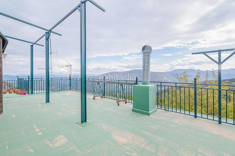 Foto c6e4bff1-21ed-47da-ad86-66947b56b3e6. Edificio in Güéjar Sierra