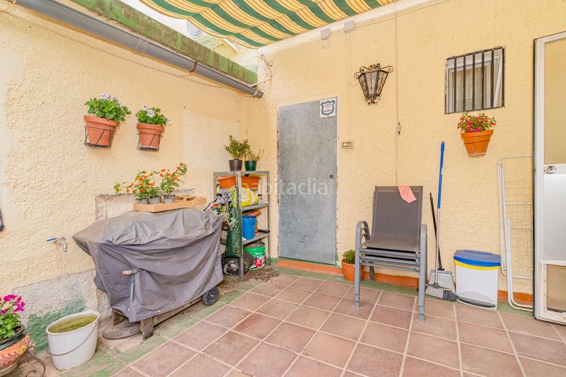 Foto d3321b2d-7ba5-474a-884a-c8d9afe0aa26. Edificio in Güéjar Sierra