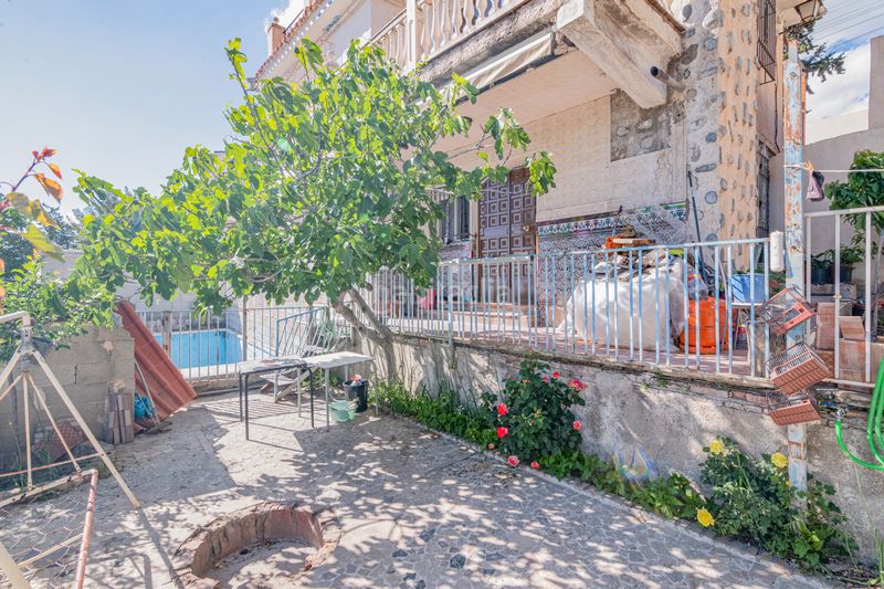 Foto df2c9233-3bcb-4f7c-9685-3a5e80e0b82f. Casa amb piscina a Alfacar