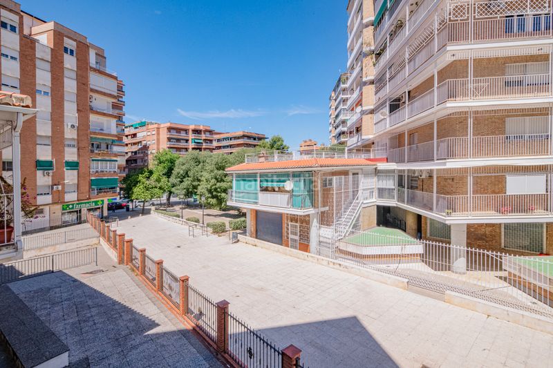 Foto e49b18c0-e797-4866-9e93-9f15afb64802. Pis a Barrio de Zaidín Granada