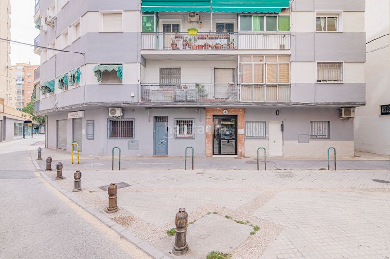 Foto 050b3a6a-86f3-43d5-8a29-2fee72172376. Pis a Barrio de Zaidín Granada