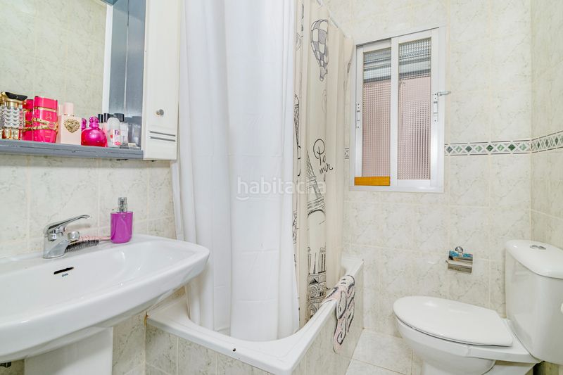 Foto e71a00aa-414b-4f77-bc12-71e46ae8c62d. Pis a Barrio de Zaidín Granada