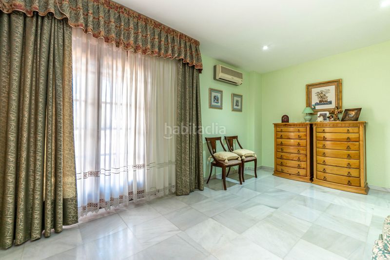 Foto 92205f45-4b89-468d-9f77-605df56833b8. Casa amb calefacció aparcament a Maracena