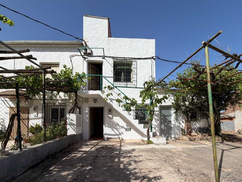 Foto 8a827ce2-1ac2-481b-864b-a0f6ae46f07f. Casa a Villacarrillo