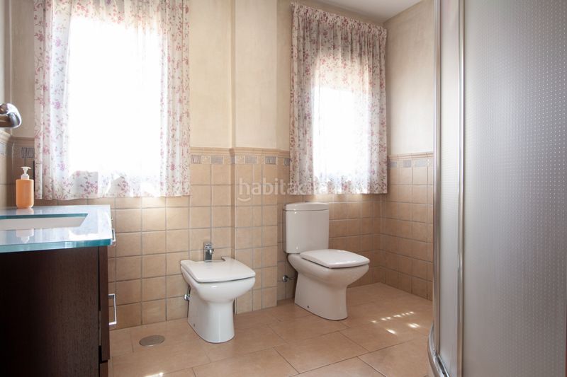 Foto 4b7335ac-c5fe-4fba-8dd5-eaf0f8e29983. Casa amb calefacció aparcament piscina a Gójar