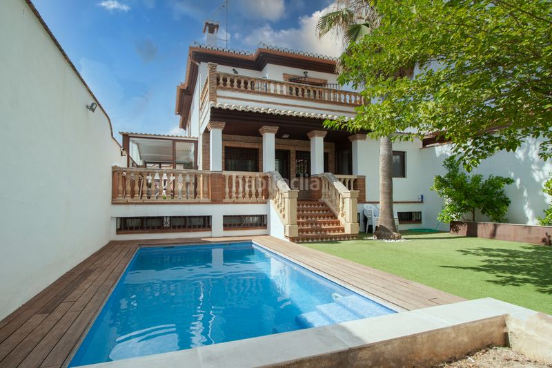Foto cb72ecbf-cacf-4070-ba22-e3e0bd9da815. Casa amb calefacció aparcament piscina a Gójar