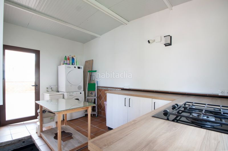 Foto e251d6b1-fda0-4b7b-973d-a35643ad17c7. Casa amb calefacció aparcament piscina a Gójar
