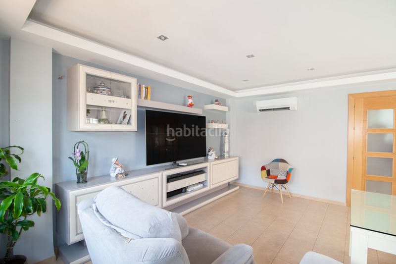 Foto f57d0480-75f5-40f7-b3a5-cbcde10bac9c. Casa amb calefacció aparcament piscina a Gójar