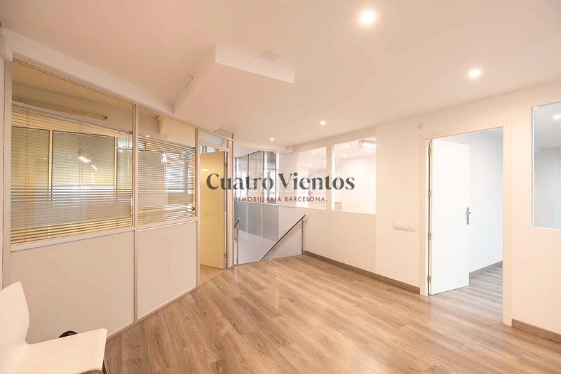 Foto 4b9ed291-65b4-4316-a404-0e99a18b2d66. Affitto ufficio con riscaldamento parcheggio in Barri de les Corts Barcelona
