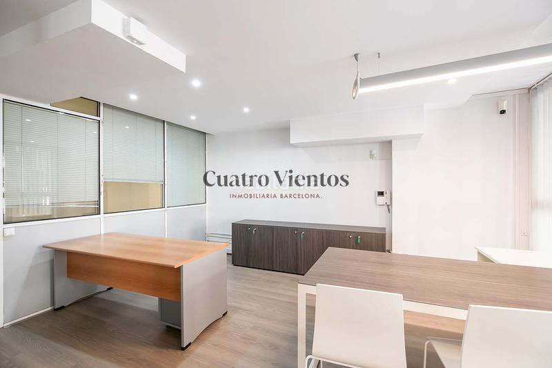 Foto 13f4a6ac-db9a-43af-9ab5-091a68db832e. Miete büro mit heizung parking in Barri de les Corts Barcelona