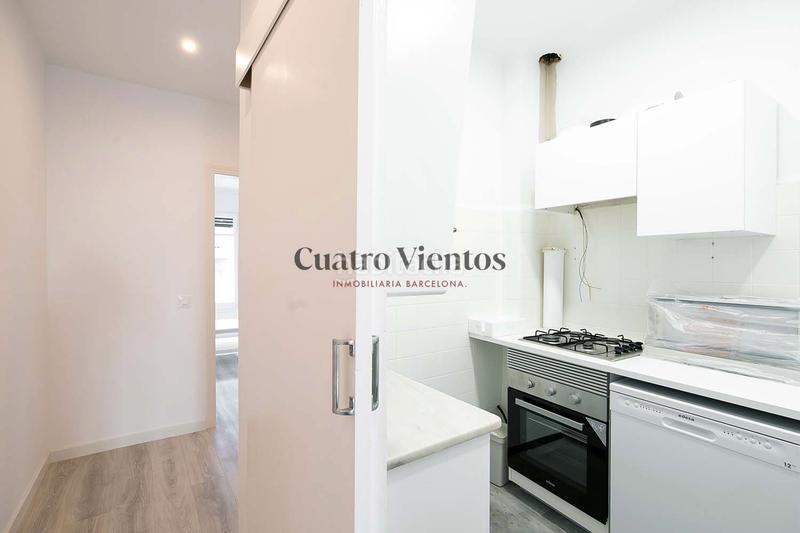 Foto 2d58fdf3-ca26-43fc-98df-739ed56eb867. Appartement dans Sants-Badal Barcelona