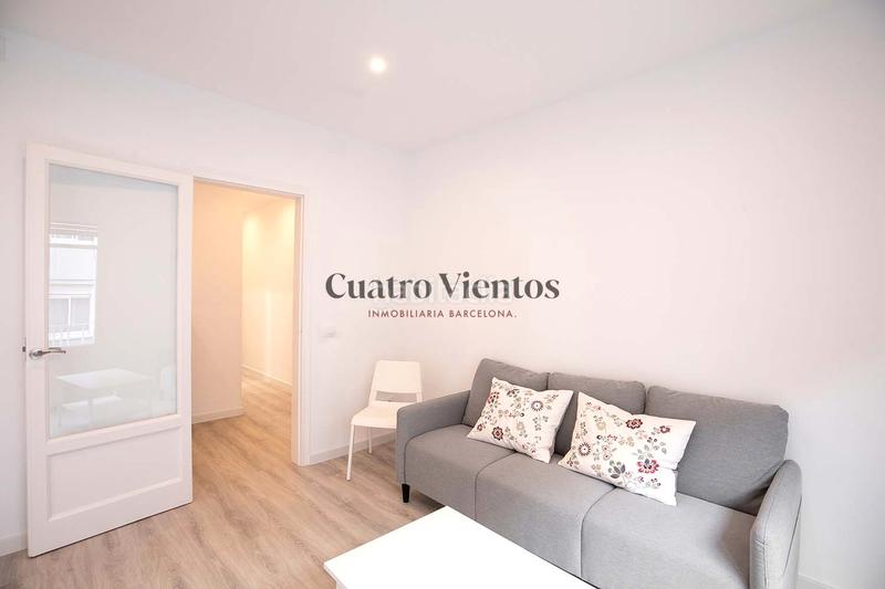 Foto a6b6a648-1e14-47aa-8ac0-07f83d773a26. Appartement dans Sants-Badal Barcelona