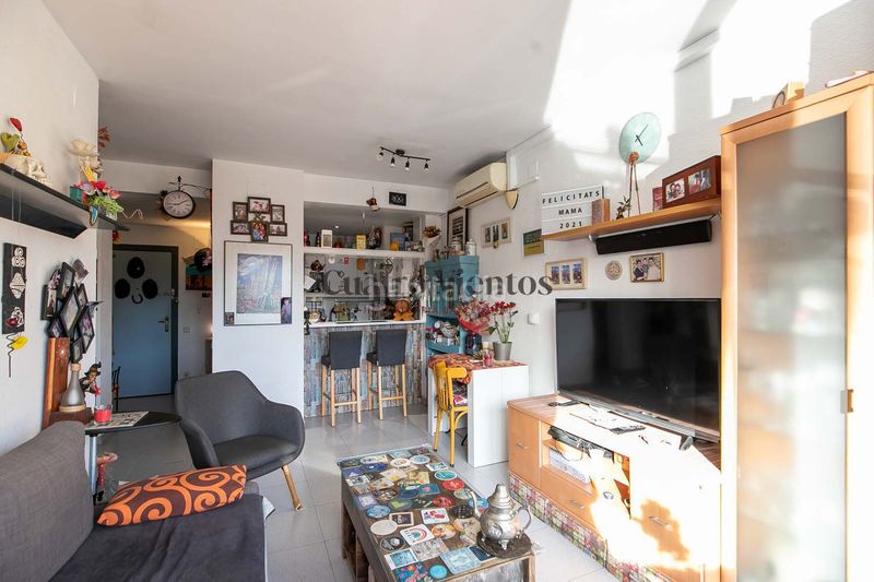 Foto 1e346f04-ea1e-4245-b43b-3efe15ac6dda. Pis amb calefacció aparcament piscina a Font de la Guatlla Barcelona