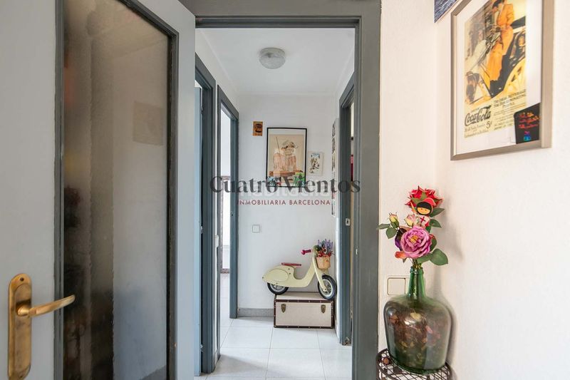 Foto 2cf61ec3-6109-432f-add1-0789f0a3dfd5. Pis amb calefacció aparcament piscina a Font de la Guatlla Barcelona