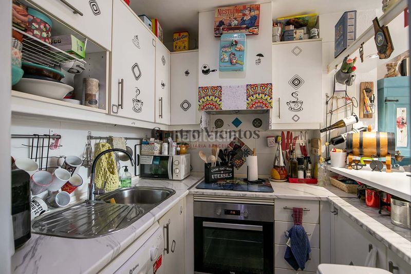 Foto 37ef3a4a-81cb-46ca-a898-eddd7ac491e2. Pis amb calefacció aparcament piscina a Font de la Guatlla Barcelona