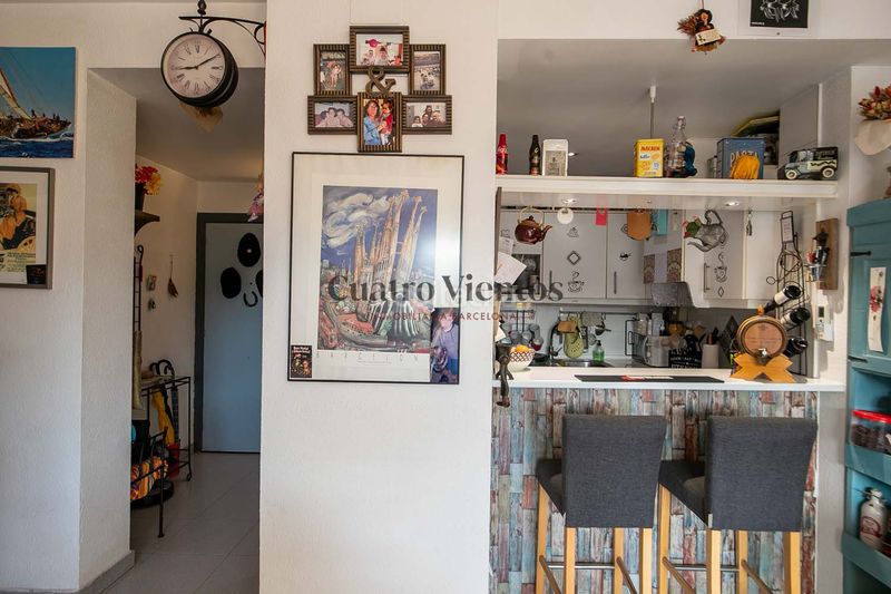 Foto 82c29257-6abd-4403-bff7-2ca08272c978. Pis amb calefacció aparcament piscina a Font de la Guatlla Barcelona