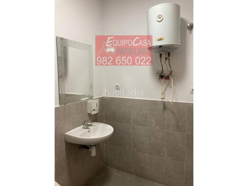 Foto c977d88c-7a12-4250-8cd9-d678fbc2c028. Local comercial a A Milagrosa Lugo