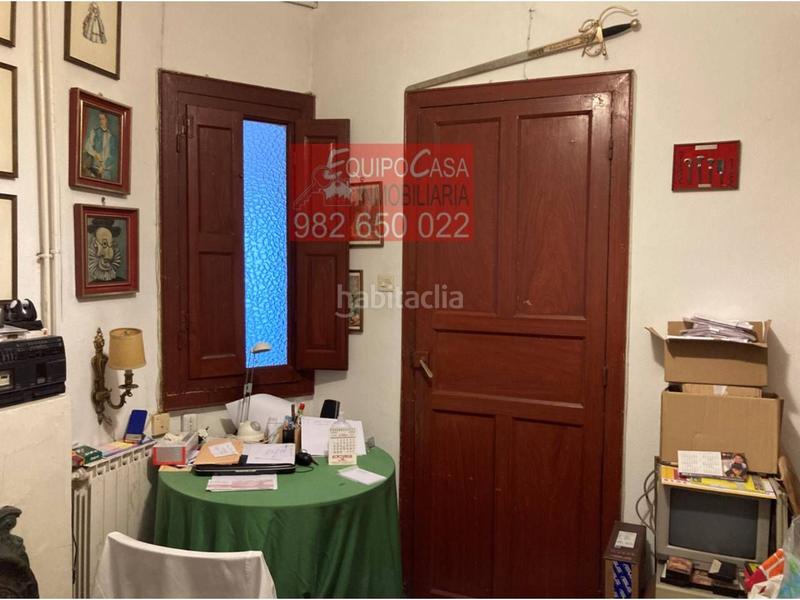 Foto e8ade365-9c5d-4b54-9d4f-89c6b651b61a. Édifice dans Paradai Lugo