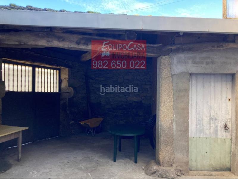 Foto 0ba0edf1-46f3-408b-8dd1-8950b38b0b27. Casa bifamiliare con riscaldamento parcheggio in Corgo (O)