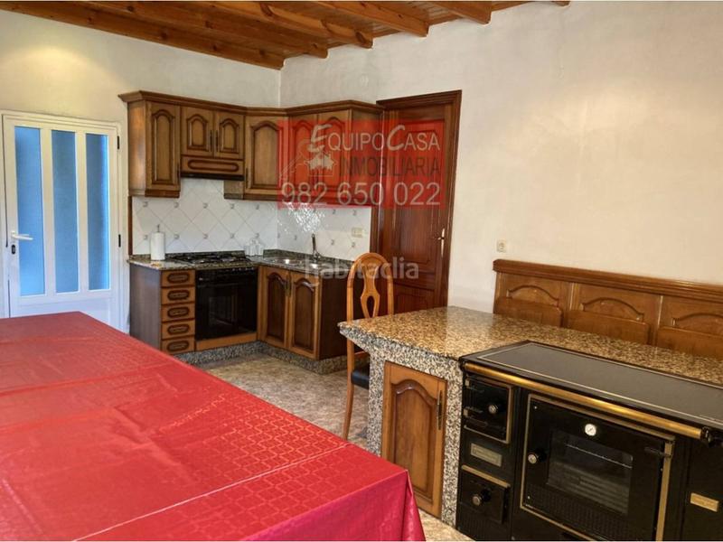 Foto 60ee75b3-dc73-4fdb-86d1-bcd364e74925. Casa bifamiliare con riscaldamento parcheggio in Corgo (O)