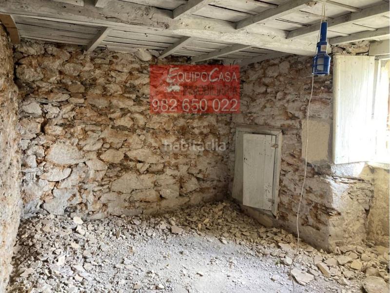 Foto 7be30caf-a417-48c3-814f-83eb74140980. Casa in Portomarín